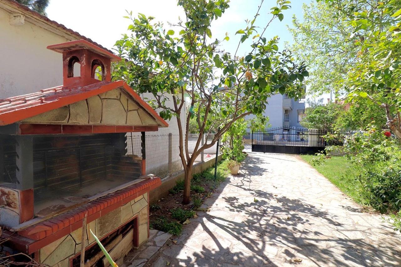 Вілла Nikiti Family House Екстер'єр фото
